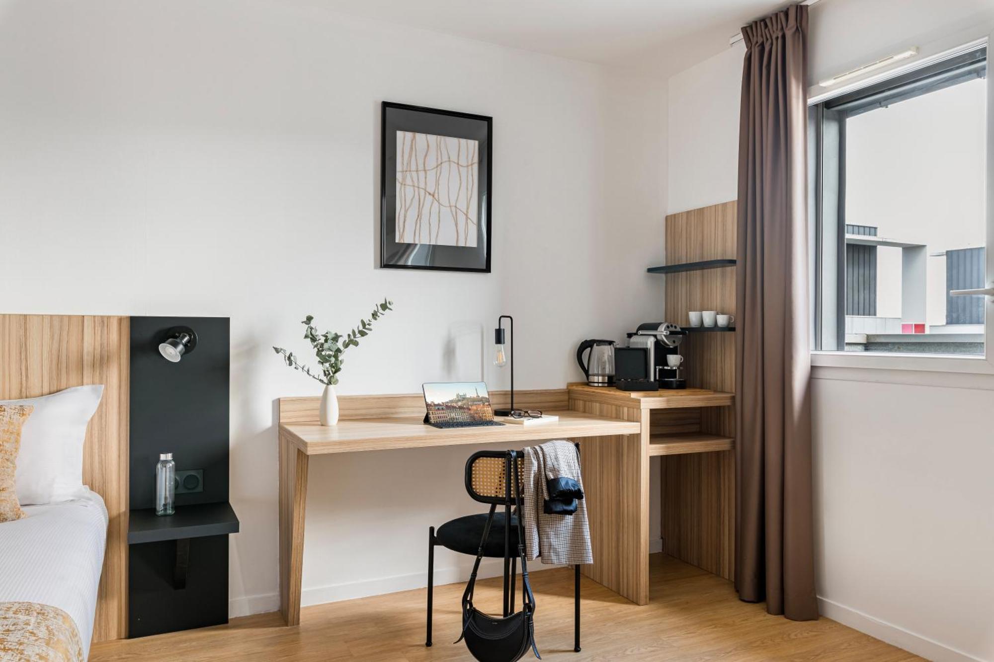 Appart Hotel Q7 Lodge Lyon 7 Экстерьер фото