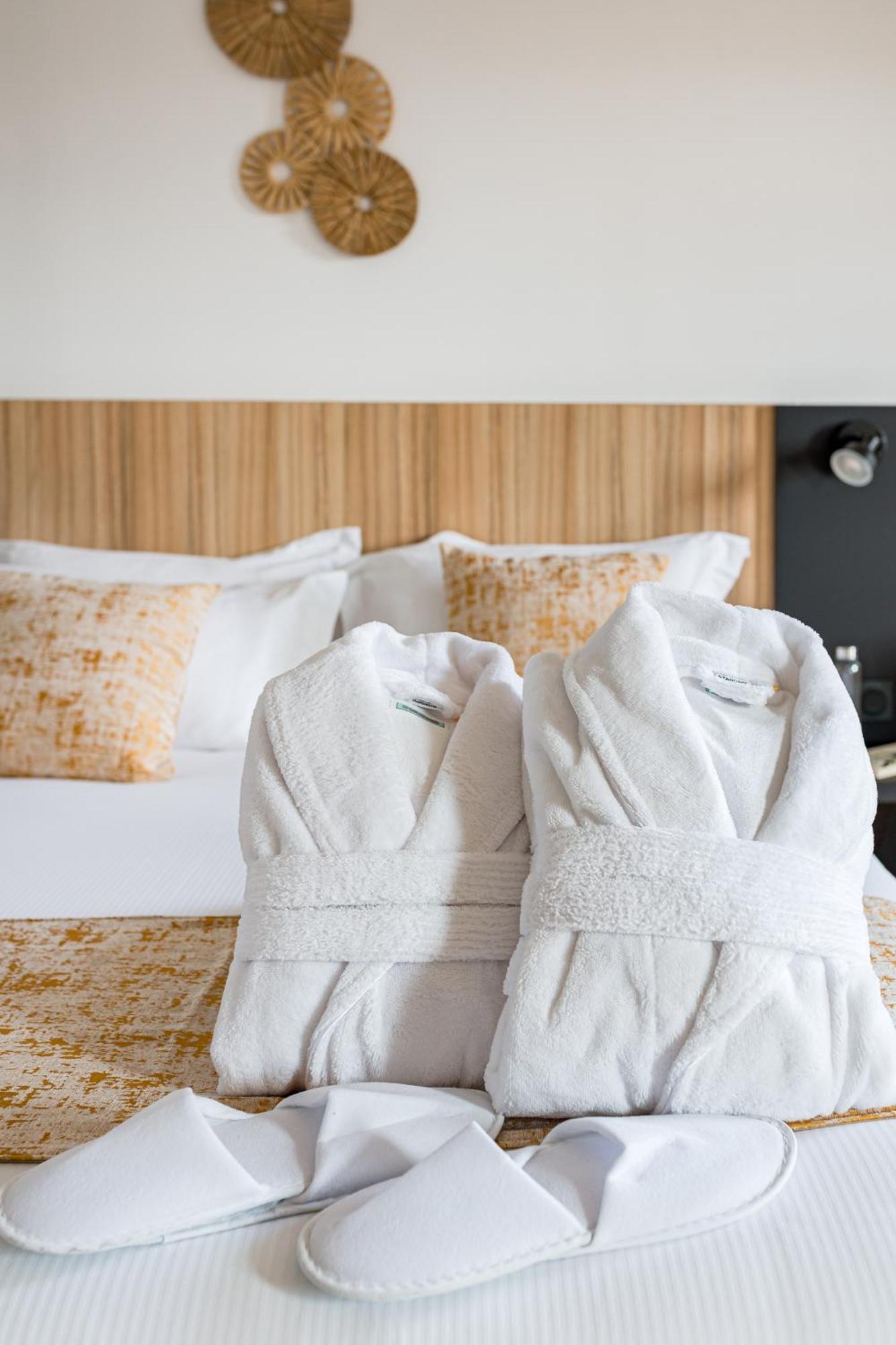 Appart Hotel Q7 Lodge Lyon 7 Экстерьер фото