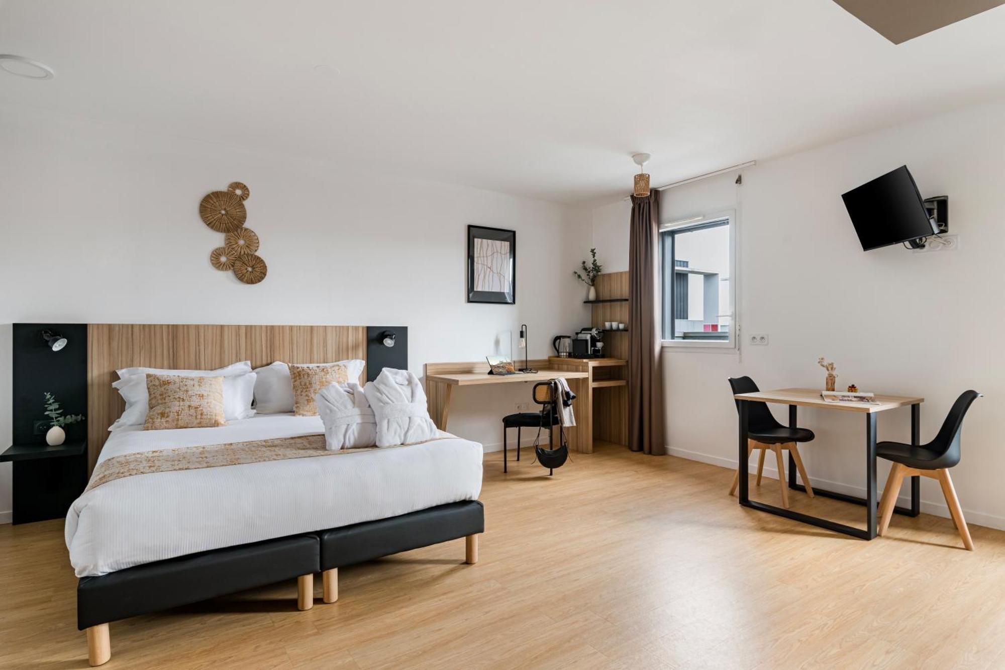 Appart Hotel Q7 Lodge Lyon 7 Экстерьер фото